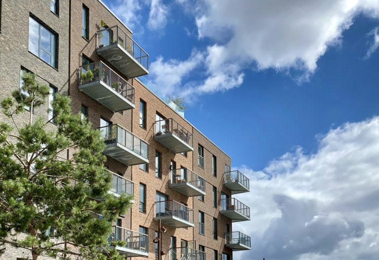 Résidence neuve avec balcons — programme immobilier neuf